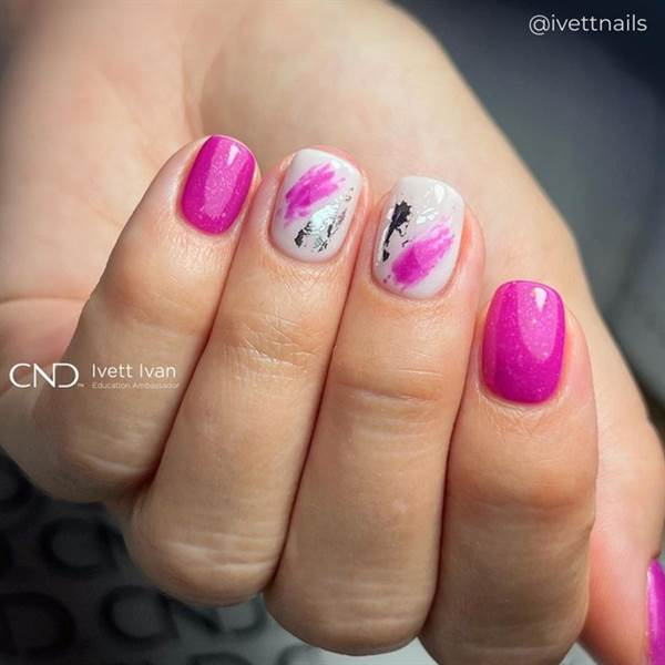 SMALTO SEMIPERMANENTE SHELLAC All The Rage